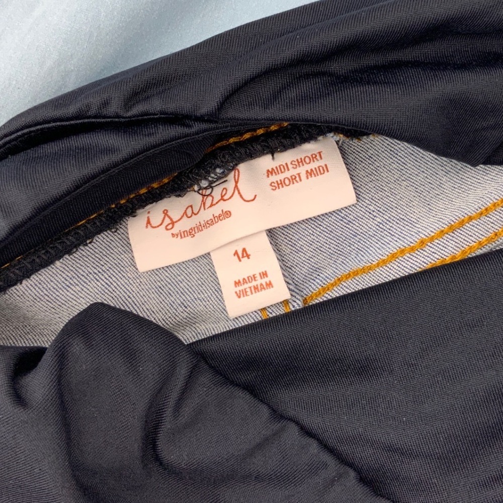 Isabel Maternity by Ingrid & Isabel Crossover‎ Panel Denim Shorts Blue Size 14 - Picture 6 of 6